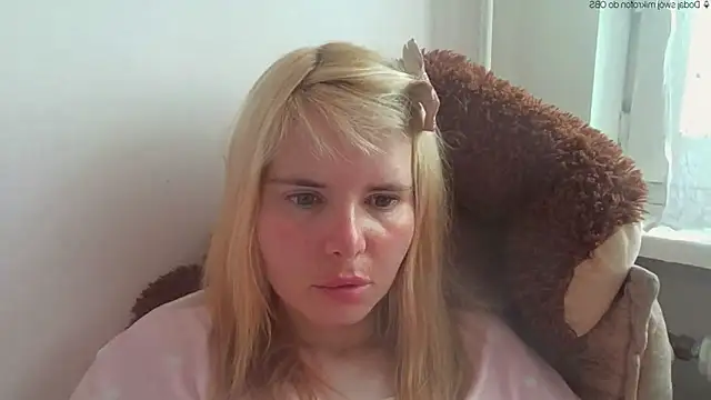 HornyElena online show from June 2026 03:17:01 PM