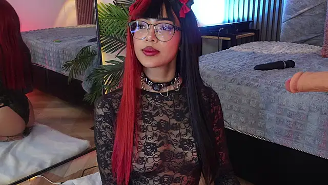  ViolletteNoir  online show from May 2026 09:23:01 PM