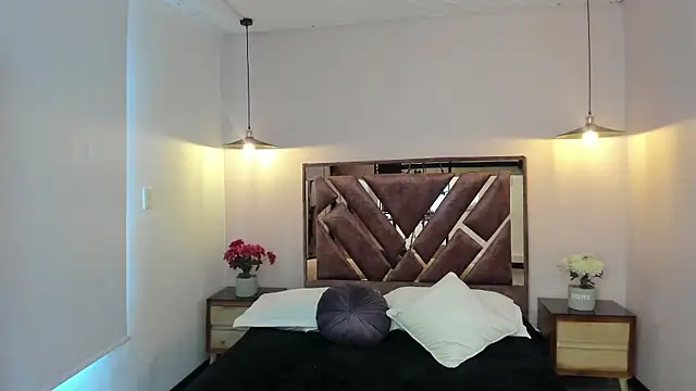 Snapshot of Juliette_Leroyy chatting on January 2026 06:53:02 PM Juliette Leroyy online show from January 2026 06:53:02 PM