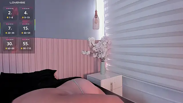 Snapshot of karo_linee1 chatting on April 2026 12:16:02 PM karo linee1 online show from April 2026 12:16:02 PM