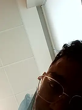 ParlousCarpet online show from March 2026 01:56:02 AM