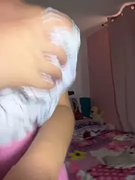 Snapshot of Melody_Spencer26 chatting on March 2026 06:04:01 PM Melody Spencer26 online show from March 2026 06:04:01 PM