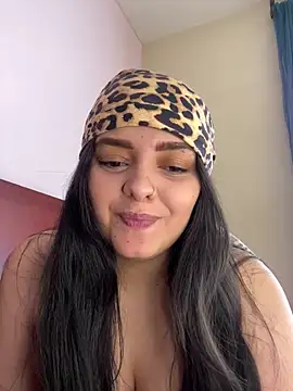 candicewest  online show from December 2025 06:04:01 PM