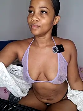 katherine-smill online show from December 2025 01:04:02 PM