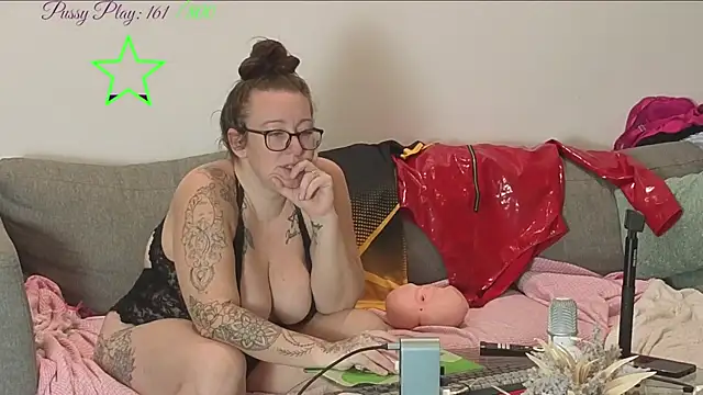 JadeStarUK online show from June 2026 11:58:02 AM