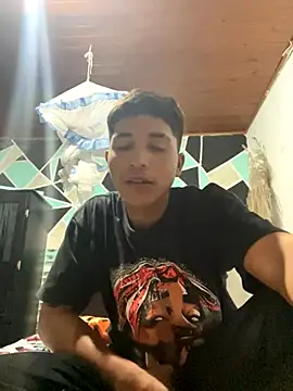 Abismo202 online show from November 2025 03:39:01 AM