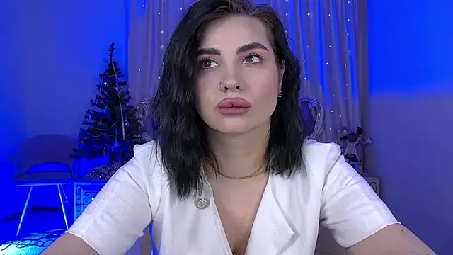 AdrianaTorres online show from December 2025 07:09:01 PM