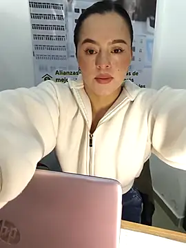ALEJA  22 online show from April 2026 12:07:01 PM