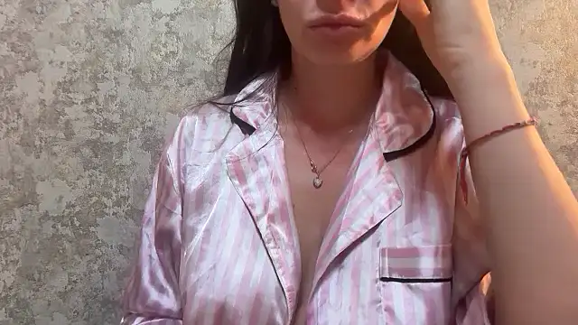 Angelinaa19 online show from April 2026 07:55:02 PM