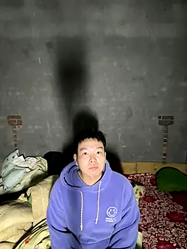 Snapshot of zzy12212 chatting on November 2025 07:28:01 AM zzy12212 online show from November 2025 07:28:01 AM