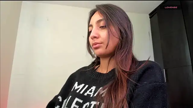 Snapshot of LilyGarcia chatting on May 2026 06:05:02 PM LilyGarcia online show from May 2026 06:05:02 PM