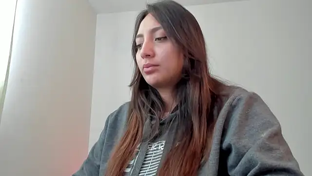 Snapshot of LilyGarcia chatting on May 2026 05:10:01 PM LilyGarcia online show from May 2026 05:10:01 PM