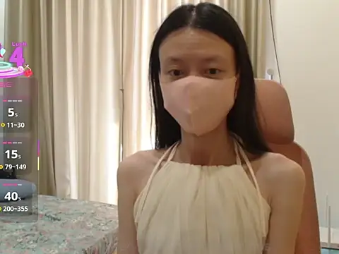 Snapshot of Lil-Cherries chatting on December 2025 03:01:02 AM Lil-Cherries online show from December 2025 03:01:02 AM