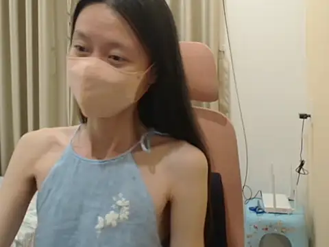 Lil-Cherries online show from March 2026 10:26:01 PM