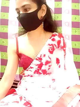 Snapshot of Fairy_Pie chatting on January 2026 05:16:02 PM Fairy Pie online show from January 2026 05:16:02 PM