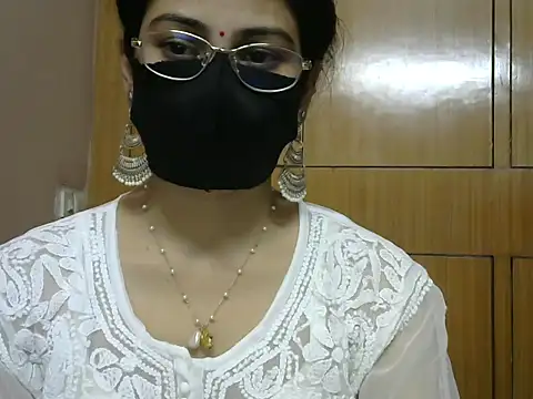 Fairy Pie online show from May 2026 05:29:02 PM