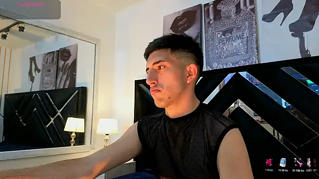 Un Sluttyy online show from April 2026 11:27:01 AM