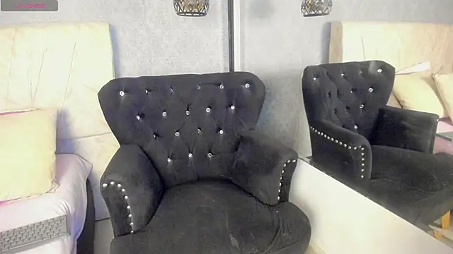 CelesteJones1 online show from December 2025 12:36:02 PM