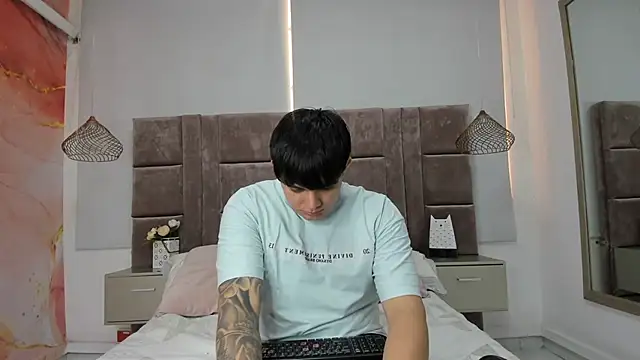 Snapshot of LoveRebels_ chatting on February 2026 03:16:02 PM LoveRebels online show from February 2026 03:16:02 PM