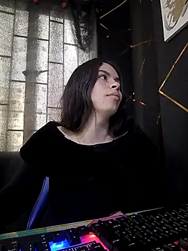 emilygrooe online show from February 2026 10:07:01 PM