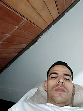 Snapshot of Nicoltubebe chatting on November 2025 11:16:02 PM Nicoltubebe online show from November 2025 11:16:02 PM