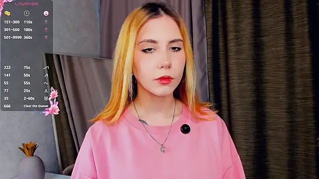 LilyMaiorano online show from November 2025 05:39:01 AM