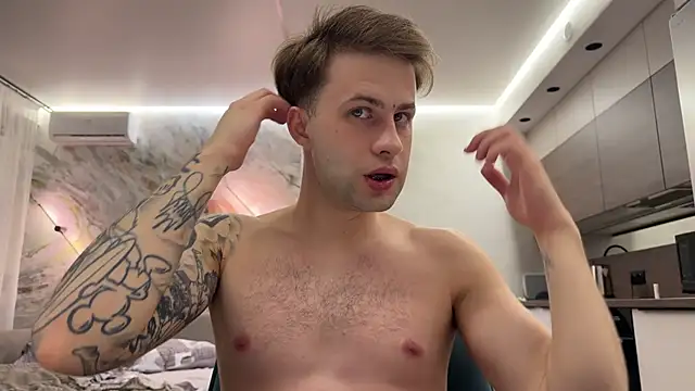 dominantrodri online show from April 2026 07:22:02 PM