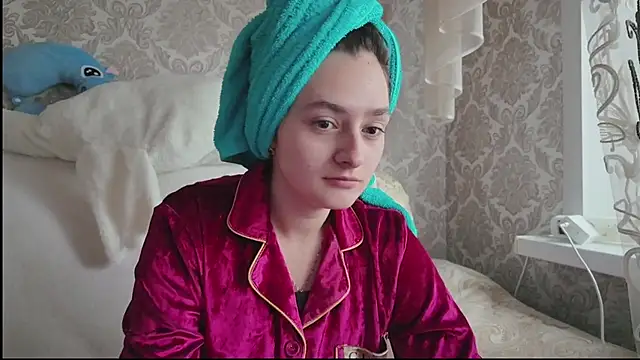 Snapshot of SweetLiaison chatting on November 2025 06:23:01 AM SweetLiaison online show from November 2025 06:23:01 AM