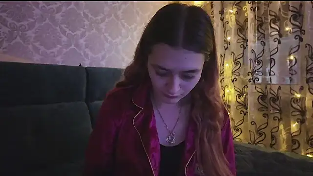 Snapshot of SweetLiaison chatting on February 2026 06:00:02 PM SweetLiaison online show from February 2026 06:00:02 PM