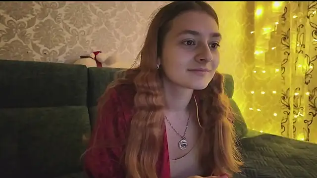 Snapshot of SweetLiaison chatting on February 2026 03:20:01 PM SweetLiaison online show from February 2026 03:20:01 PM