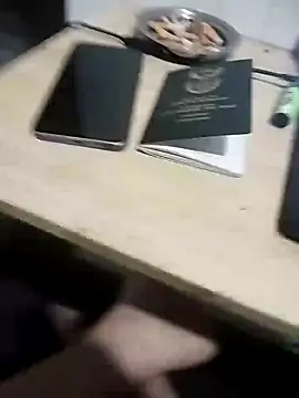 Snapshot of crucut@xh chatting on November 2025 02:28:01 PM crucutxh online show from November 2025 02:28:01 PM