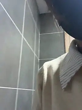 Cara-02 online show from March 2026 04:06:02 AM