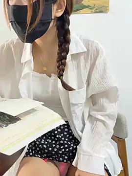 Cara-02 online show from May 2026 04:07:02 AM