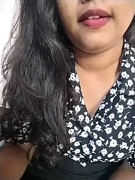 Sexy Divya   online show from May 2026 04:50:02 AM