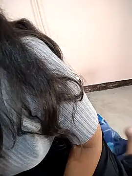 Sexy Divya   online show from May 2026 12:00:02 PM