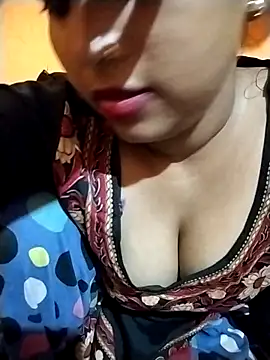 Sexy Divya   online show from June 2026 05:46:01 PM