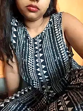 Sexy Divya   online show from June 2026 12:52:02 AM