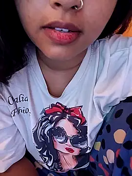 Sexy Divya   online show from June 2026 12:50:02 PM