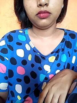 Sexy Divya   online show from June 2026 01:39:01 AM