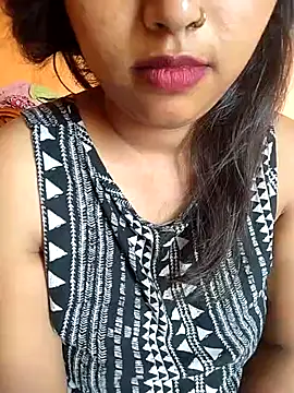 Sexy Divya   online show from June 2026 04:30:02 AM