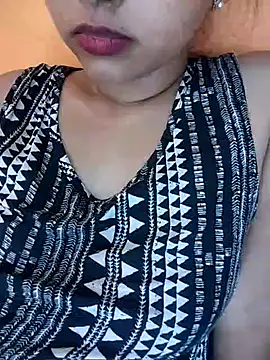 Sexy Divya   online show from June 2026 10:15:01 AM