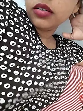 Sexy Divya   online show from July 2026 05:38:01 AM
