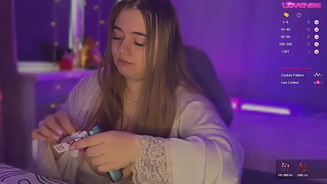 Snapshot of AmeliaMiles chatting on February 2026 08:02:02 AM AmeliaMiles online show from February 2026 08:02:02 AM