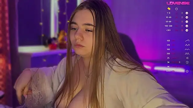 Snapshot of AmeliaMiles chatting on February 2026 07:40:01 AM AmeliaMiles online show from February 2026 07:40:01 AM