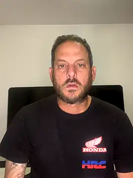 Snapshot of vanevip123 chatting on November 2025 06:29:01 PM vanevip123 online show from November 2025 06:29:01 PM