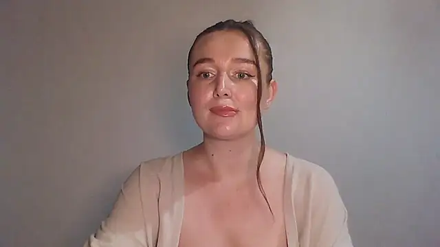 Snapshot of LilianaSwetx chatting on August 2026 08:11:01 PM LilianaSwetx online show from August 2026 08:11:01 PM