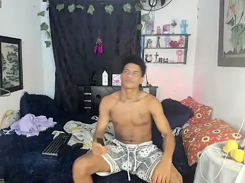 JUANBIGCOCK21CM online show from December 2025 05:34:01 AM