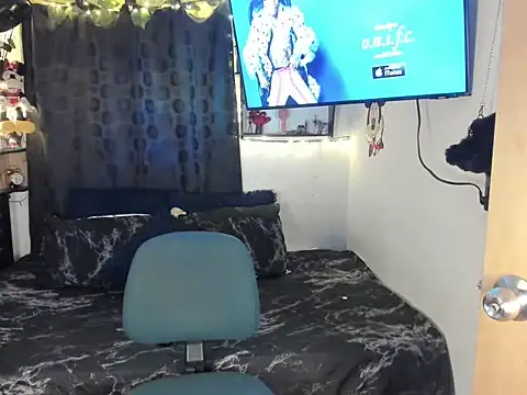 JUANBIGCOCK21CM online show from July 2026 01:36:02 PM