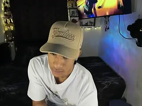 JUANBIGCOCK21CM online show from July 2026 03:25:01 PM