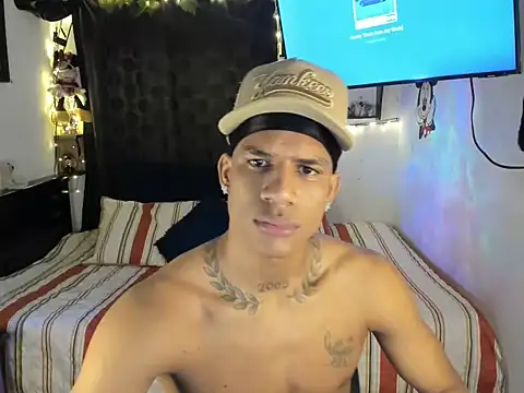 JUANBIGCOCK21CM online show from July 2026 01:21:02 PM